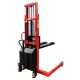 Semi Electric Straddle Stacker With Adjustable Forks
