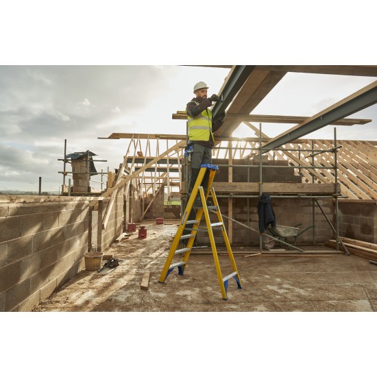 Werner Glassfibre Platform Step Werner Glassfibre Platform Step